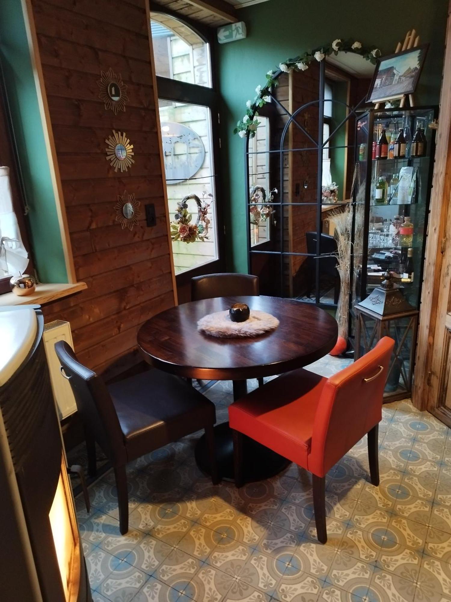 Maison D'Hote Les Notes Endormie Chambre Secrete Berzee Ngoại thất bức ảnh